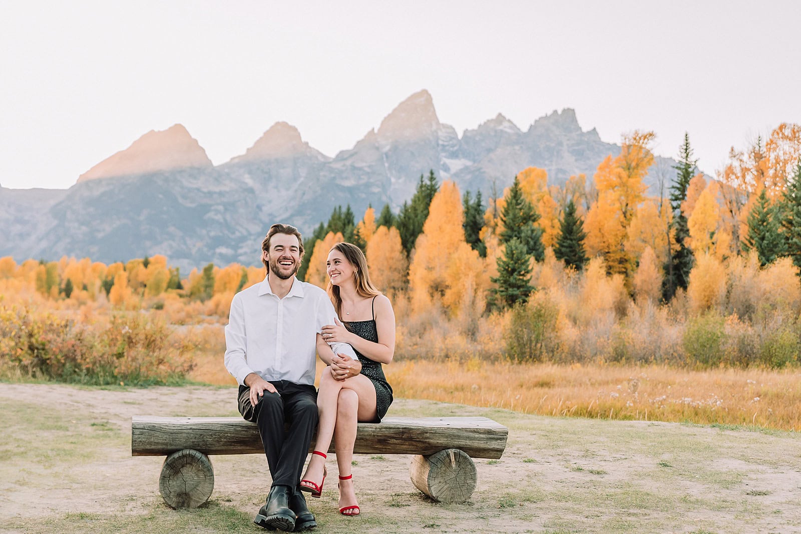 poses for couples jackson hole proposal photographer fall engagement photo outfits engagement photography near me wyoming photographer grand teton engagement photos grand teton engagement photographer