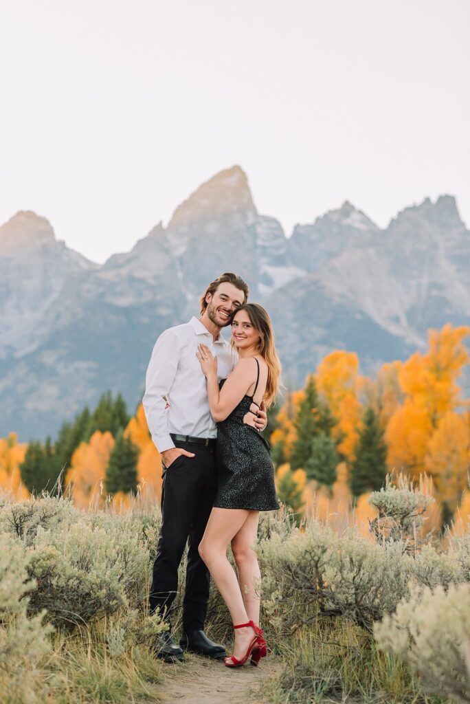 poses for couples jackson hole proposal photographer fall engagement photo outfits engagement photography near me wyoming photographer grand teton engagement photos grand teton engagement photographer