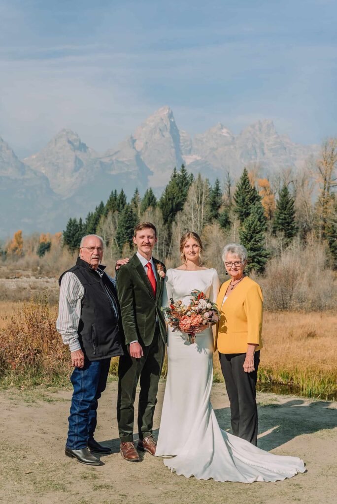 Jackson Wyoming Micro Wedding grand teton elopement photographer jackson hole elopement wedding ceremony tips micro wedding jackson hole Jackson Hole fall wedding Fall wedding in Wyoming Romantic fall elopement in the Tetons