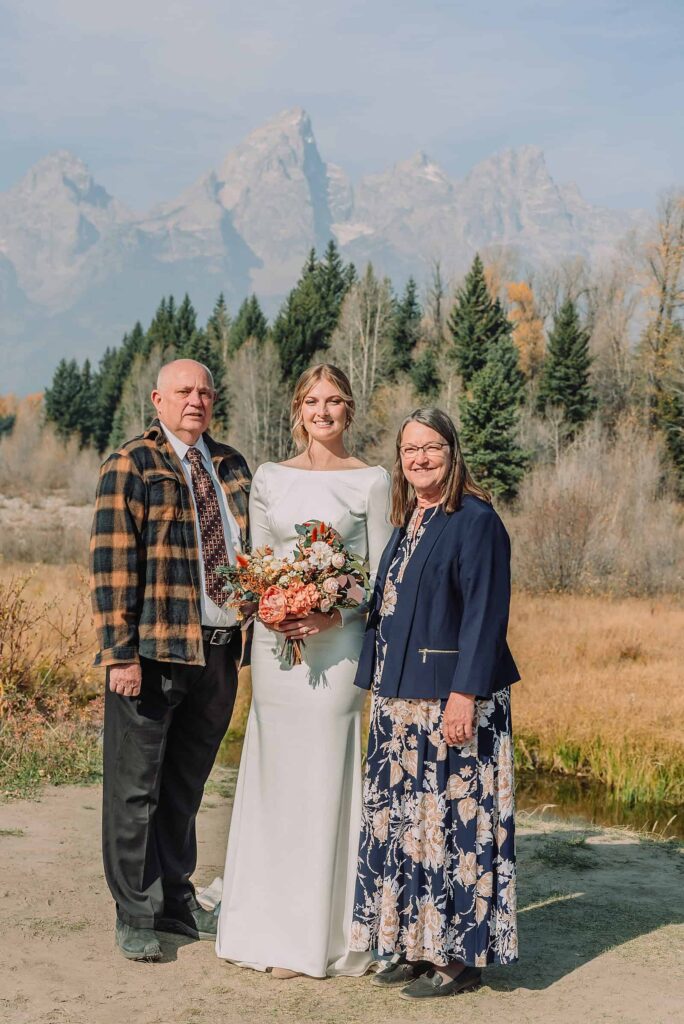 Jackson Wyoming Micro Wedding grand teton elopement photographer jackson hole elopement wedding ceremony tips micro wedding jackson hole Jackson Hole fall wedding Fall wedding in Wyoming Romantic fall elopement in the Tetons
