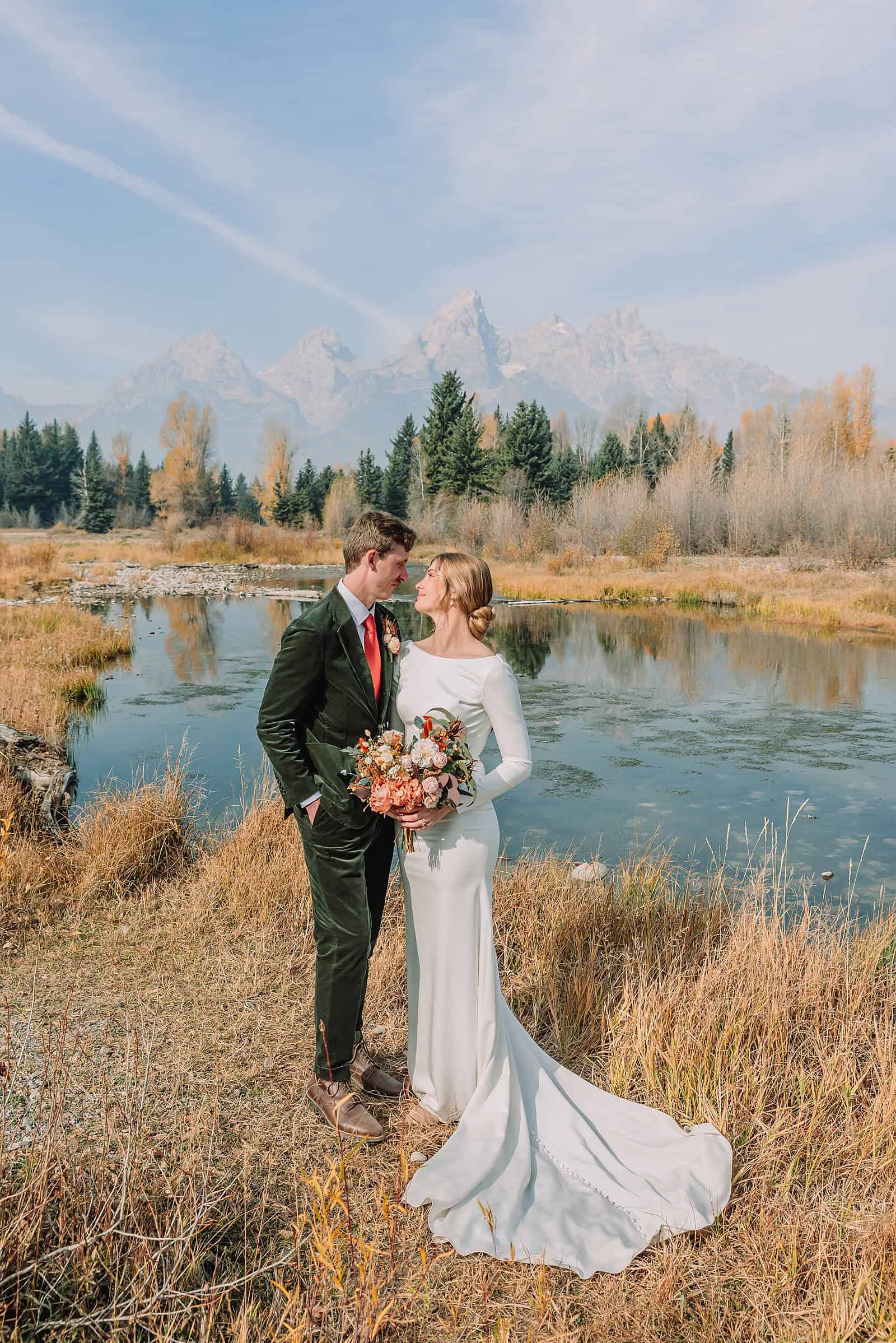Jackson Wyoming Micro Wedding grand teton elopement photographer jackson hole elopement wedding ceremony tips micro wedding jackson hole Jackson Hole fall wedding Fall wedding in Wyoming Romantic fall elopement in the Tetons