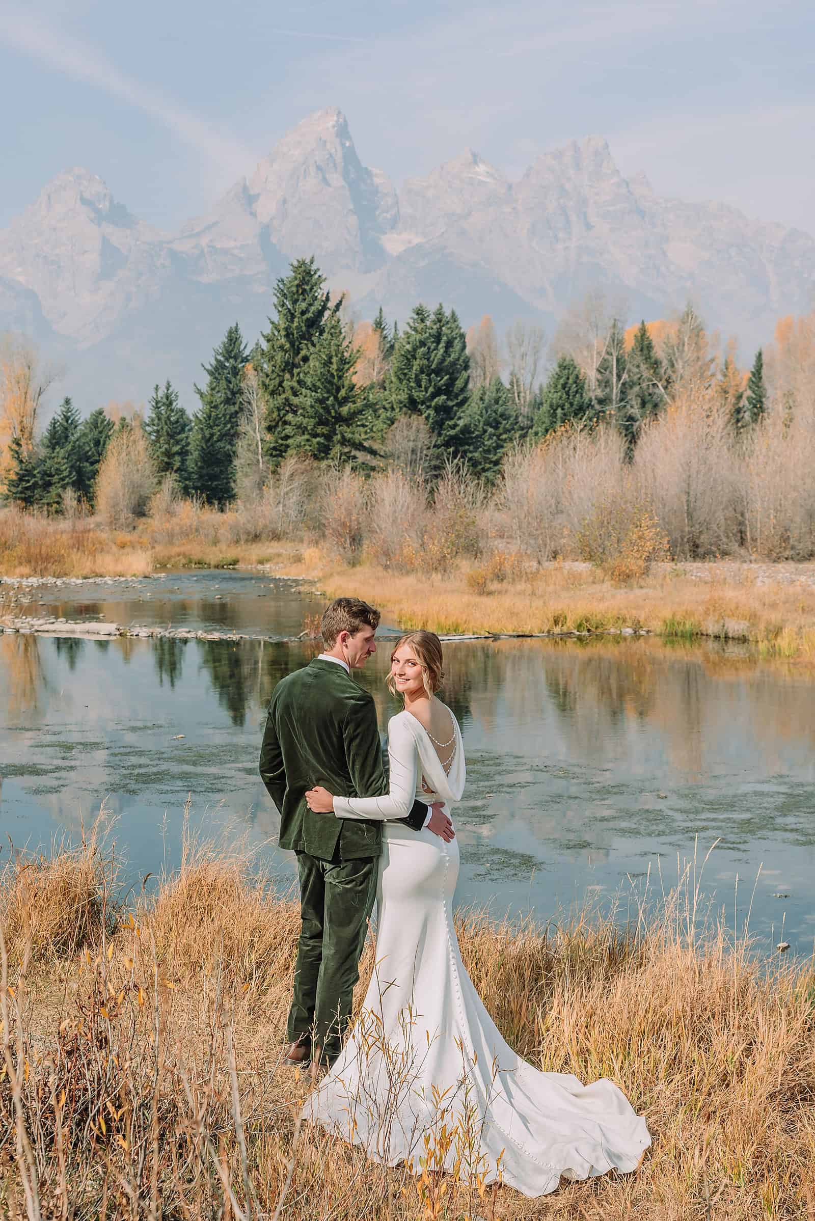 jackson hole wyoming elopement photographer elopement jackson hole wyoming eloping in jackson hole wyoming wyoming elopement photographer micro wedding jackson hole jackson hole wedding photographers