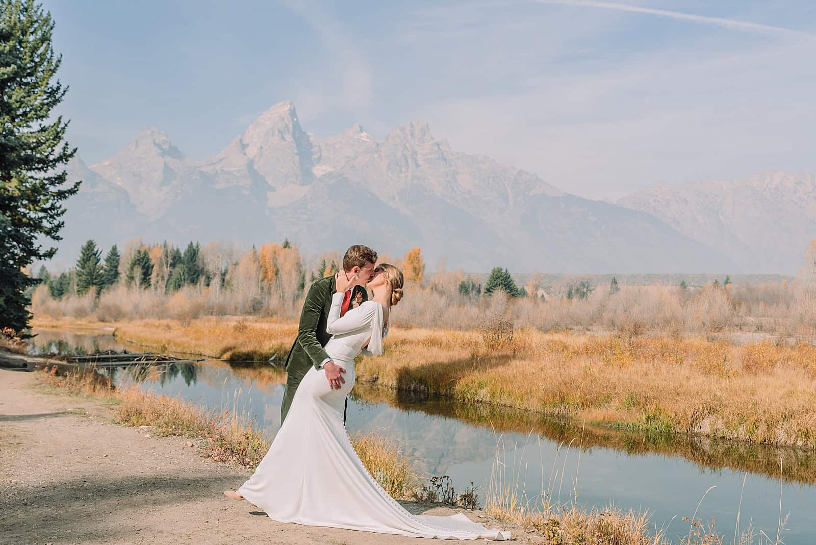 jackson hole wedding elopement packages elope in jackson hole wyoming elope jackson hole jackson hole wedding photography schwabacher landing wedding