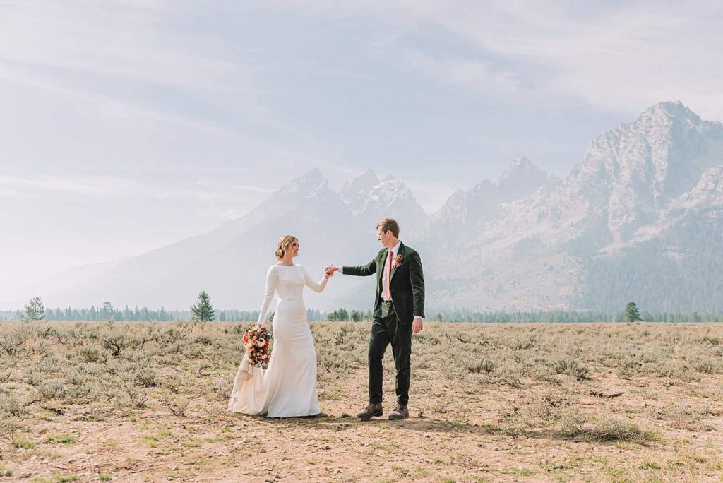jackson hole wedding elopement packages elope in jackson hole wyoming elope jackson hole jackson hole wedding photography schwabacher landing wedding