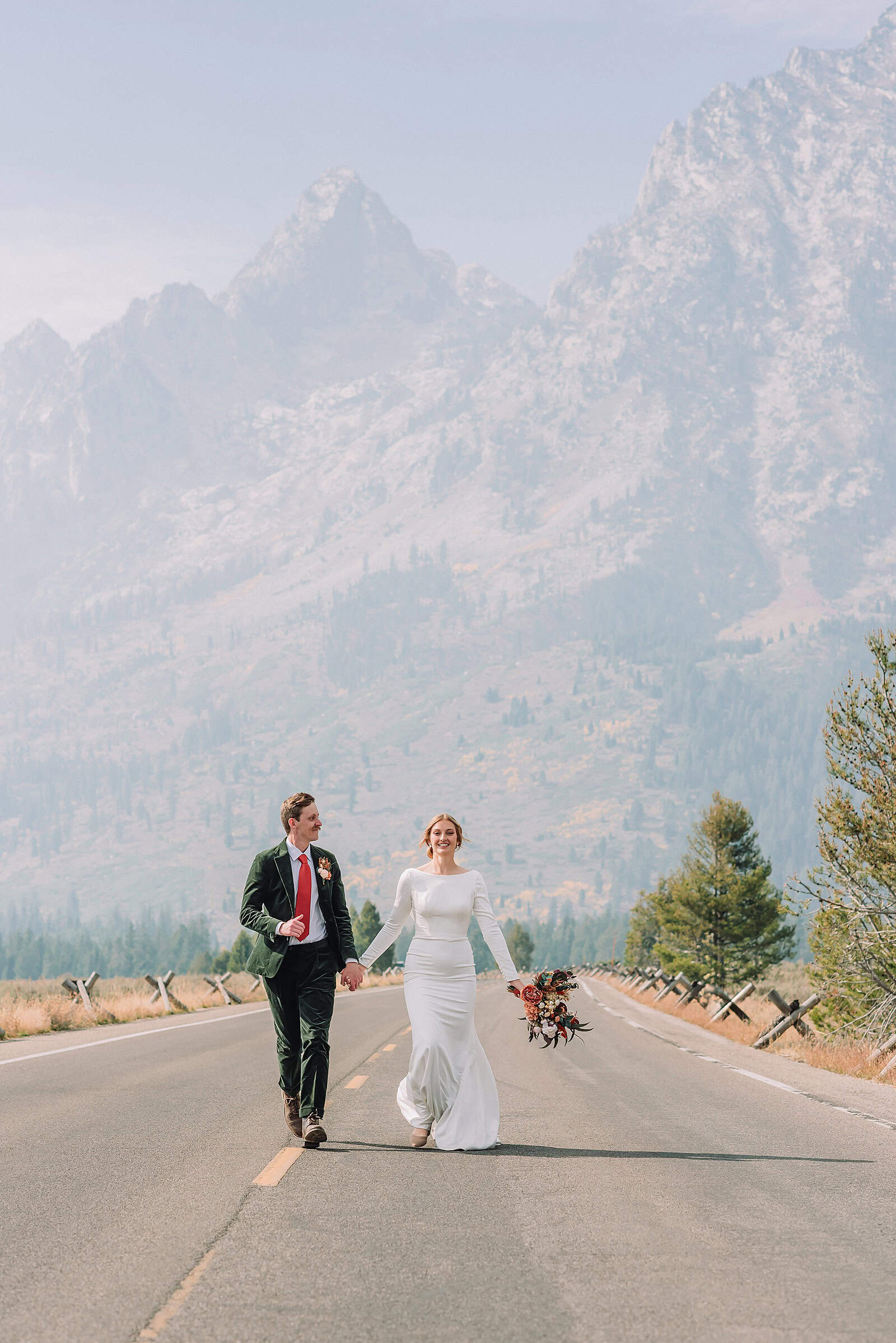 wedding tips for brides small wedding jackson hole jackson hole wedding elopement packages elope in jackson hole wyoming jackson hole elopement photographer micro wedding jackson hole