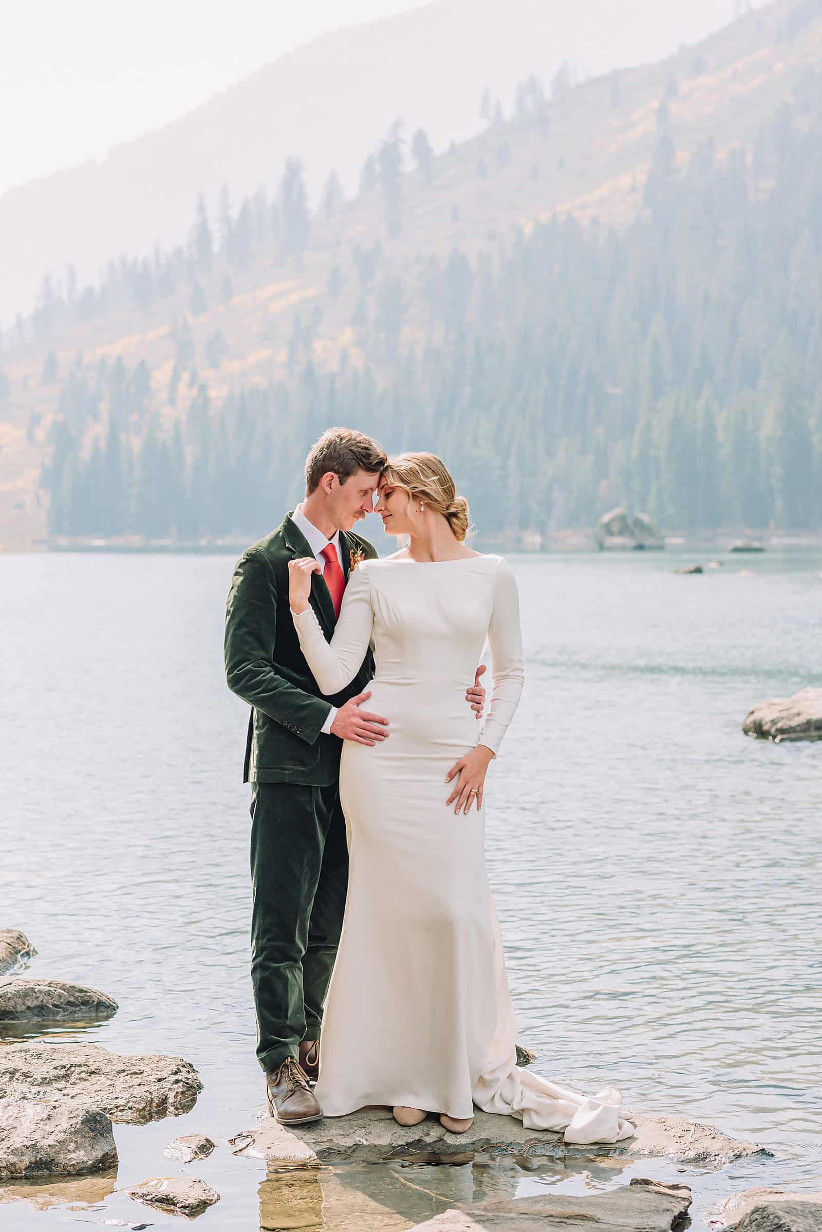 wedding tips for brides small wedding jackson hole jackson hole wedding elopement packages elope in jackson hole wyoming jackson hole elopement photographer micro wedding jackson hole