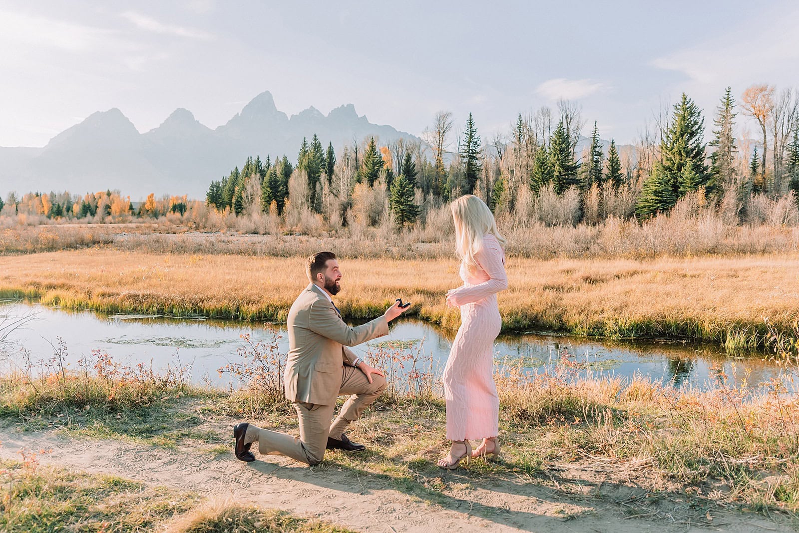 poses for couples jackson hole proposal photographer fall engagement photo outfits engagement photography near me wyoming photographer grand teton engagement photos grand teton engagement photographer schwabacher landing engagement photos