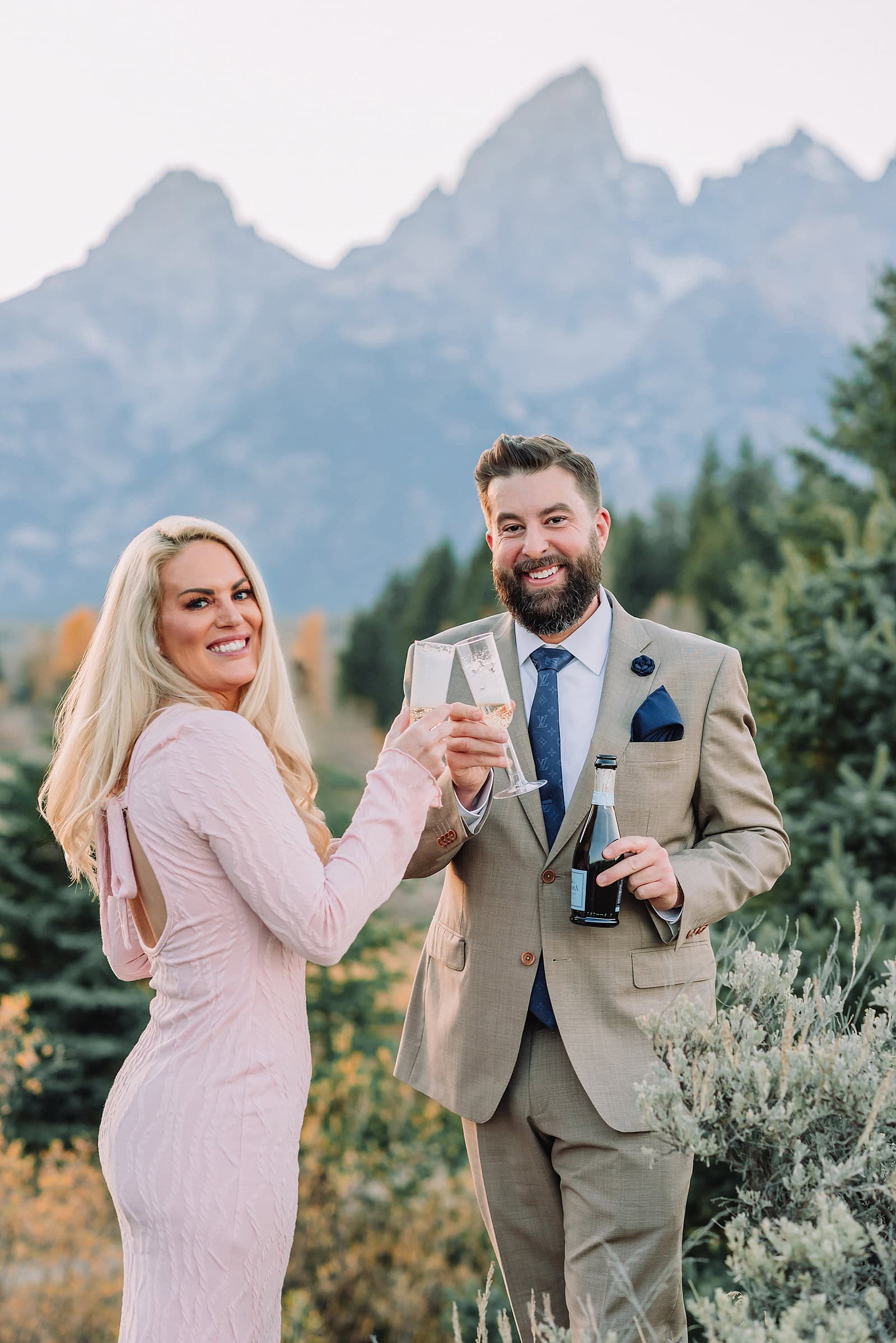 poses for couples jackson hole proposal photographer fall engagement photo outfits engagement photography near me wyoming photographer grand teton engagement photos grand teton engagement photographer schwabacher landing engagement photos