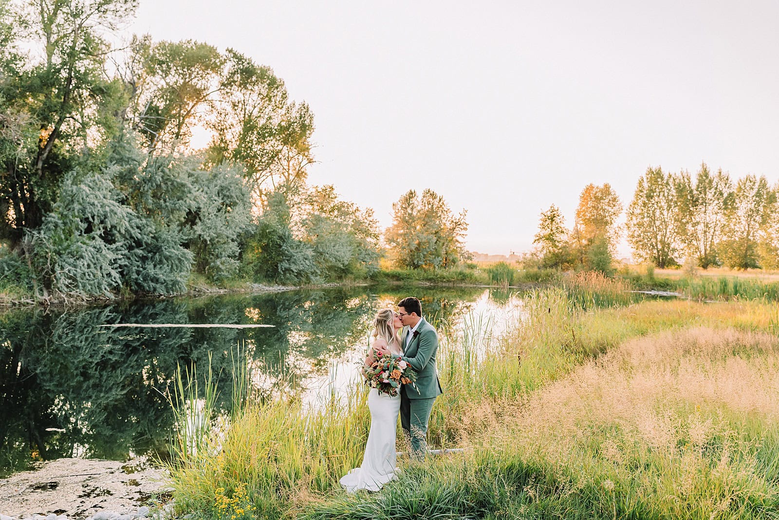 Idaho Wedding Photographer Snake River Meadows Wedding Wedding Venues in Idaho Wedding Photographers in Idaho Rexburg Idaho Photographer Idaho Falls Wedding Photographer Wedding Venues in East Idaho Outdoor Wedding Venue Indoor Wedding Venue Autumn wedding in Idaho