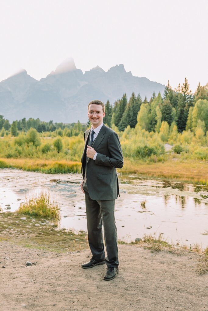 Schwabacher Landing sunset wedding photos Grand Teton elopement photography session intimate Jackson Hole wedding photography golden hour Schwabacher Landing couples photos