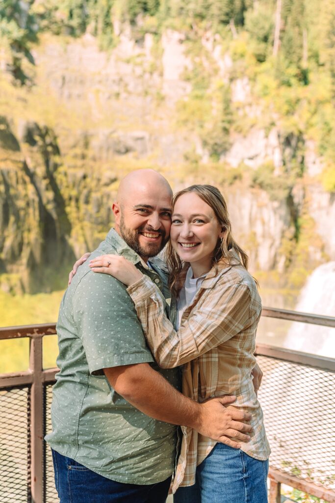 summer proposal photos Idaho waterfalls Mesa Falls boardwalk engagement session romantic Idaho Falls area proposal photos nature trail engagement photography Mesa Falls